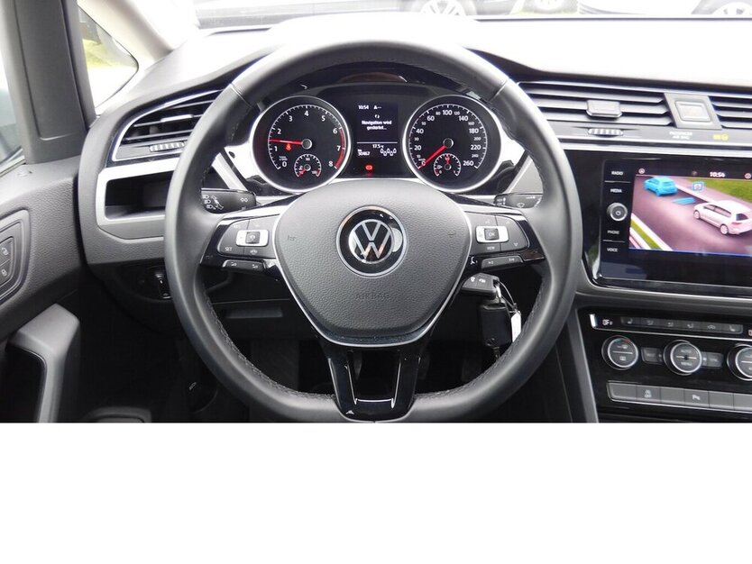 Touran 1.5 Comfortlin TSI BMT 5 Sitze Navi Klima