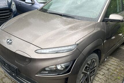 Hyundai KONA 42.729 km 17.000 &euro; Bonn 53227