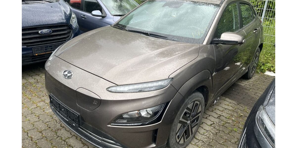 Hyundai KONA 42.729 km 17.000 &euro; Bonn 53227