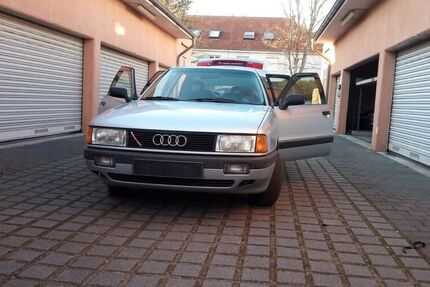 Audi 80