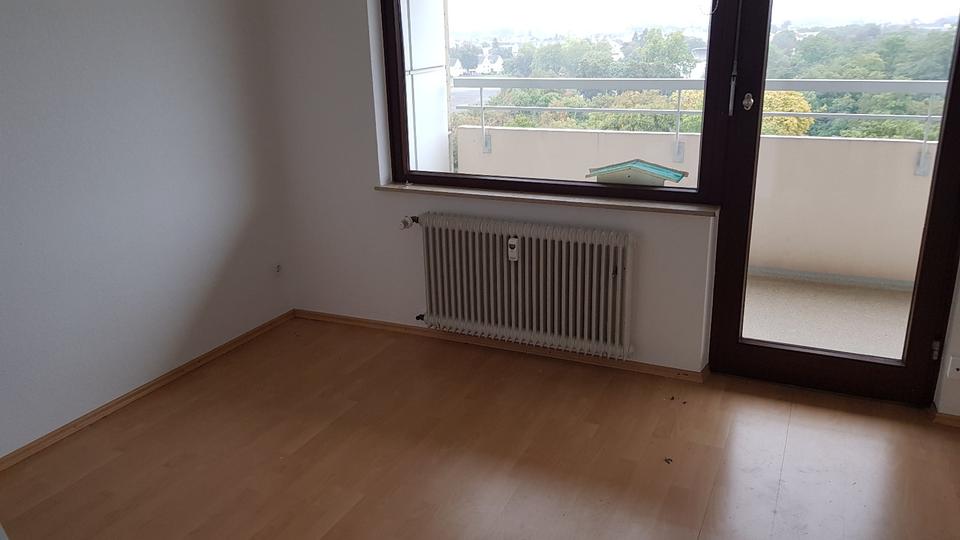 Etagenwohnung Neuwied - 3 Zimmer, 72 m&sup2;, 180.000&euro; | Angebot:25054952