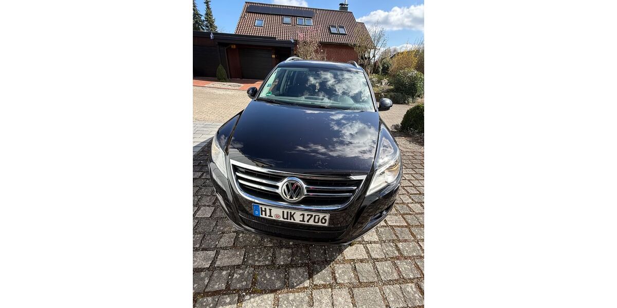 VW Tiguan 177.800 km 6.700 &euro; Hildesheim 31141