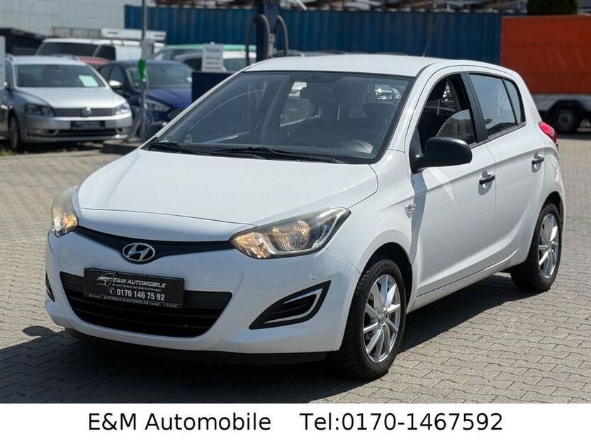 i20