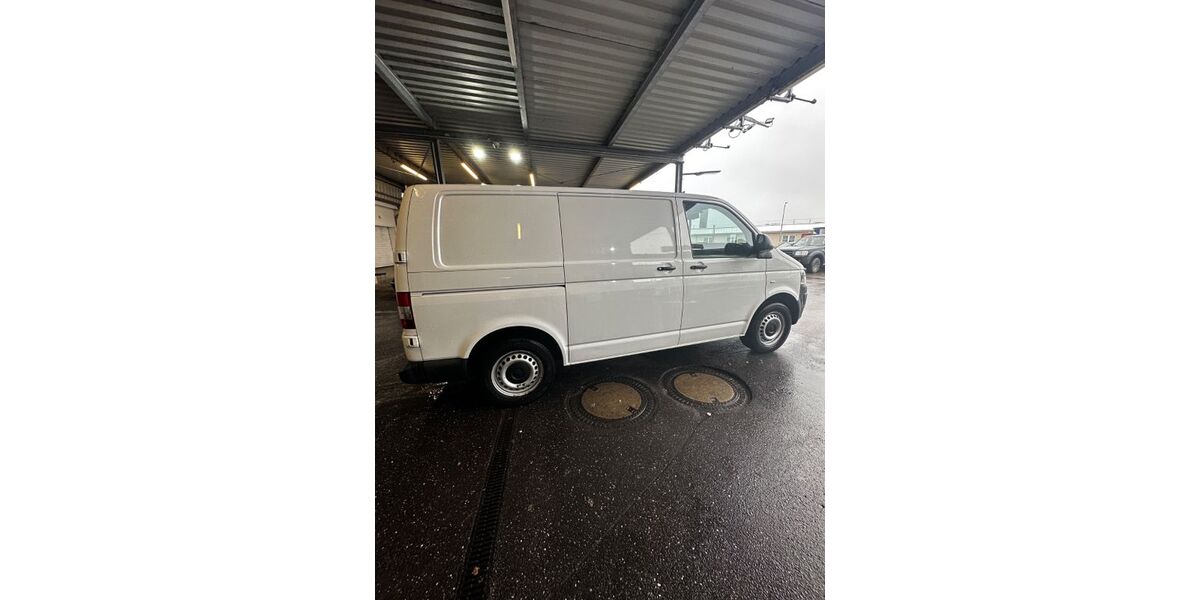 VW T5 Transporter 131.450 km 13.290 &euro; Schwerin 19055
