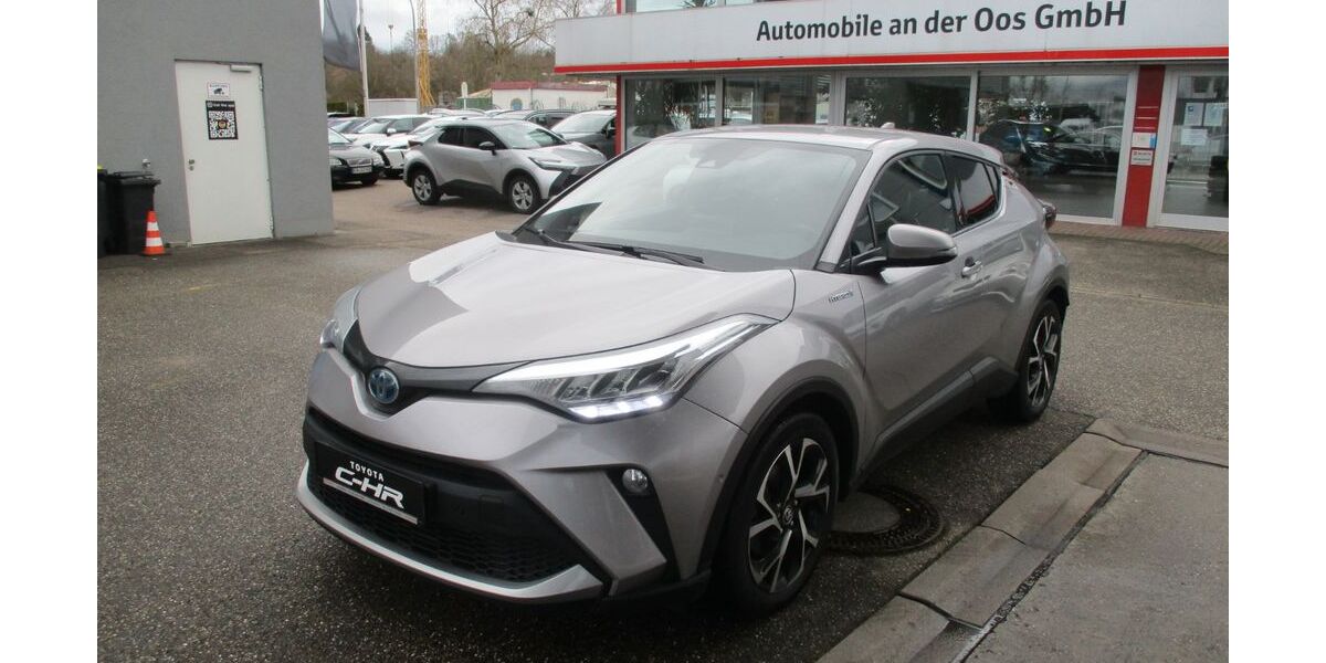 Toyota C-HR 32.000 km 25.490 &euro; Baden-Baden 76532