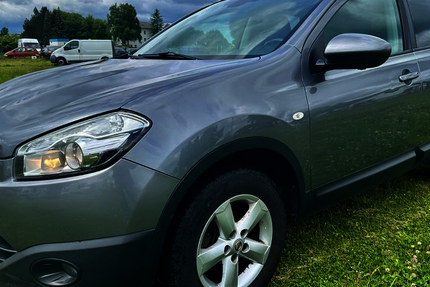Nissan Qashqai 298.773 km 5.500 &euro; Rostock 18147