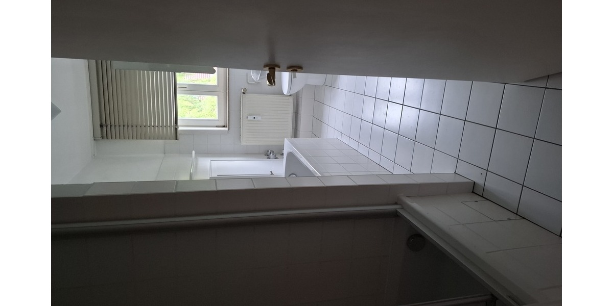 4-Zimmerwohnung mit Balkon und Abstellraum - 4- Bad Pyrmont | Angebot:21872913