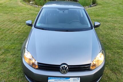 VW Golf 218.000 km 3.990 &euro; Hatten 26209