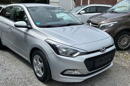 Hyundai i20 110.200 km 7.950 &euro; Mainz-Kastel 55252