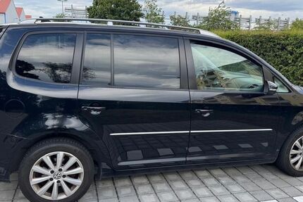 VW Touran 198.000 km 6.000 &euro; Bad Königshofen 97631