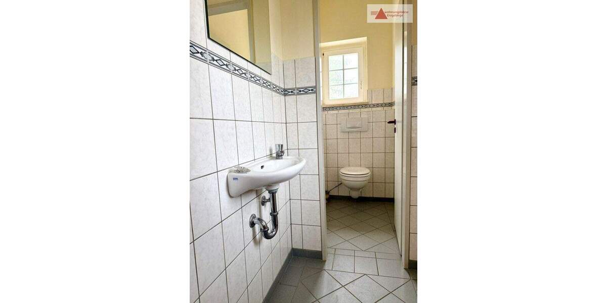 Einfamilienhaus Marienberg / Reitzenhain Reitzenhain - 1 Zimmer, 160 m&sup2;, 170.000&euro; | Angebot:25688284