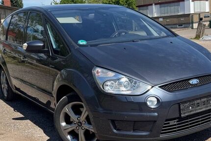 Ford S-Max 207.206 km 3.850 &euro; Germersheim 76726
