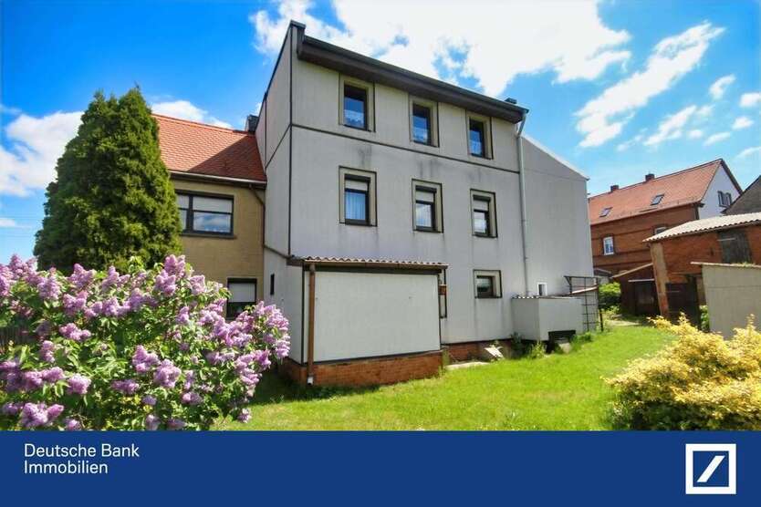 Haus zum Kaufen in Gera 109.500 € 140 m²