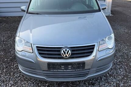 VW Touran 365.384 km 1.700 &euro; Euskirchen 53881