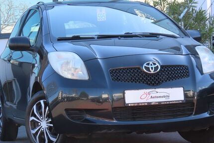 Toyota Yaris 200.000 km 1.900 &euro; Neuss 41469