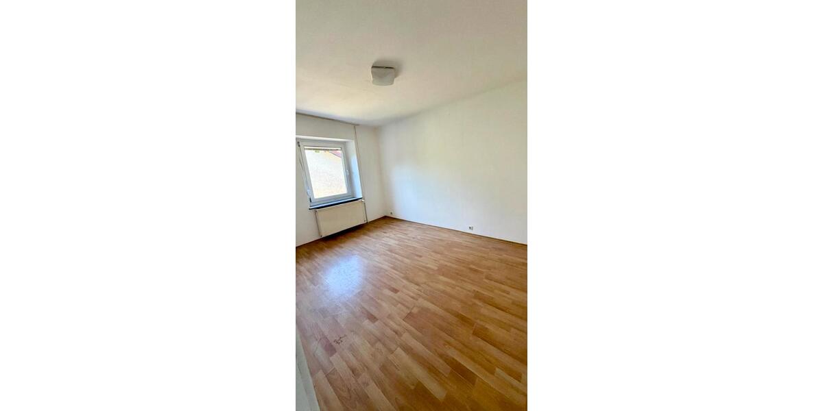 Einfamilienhaus Losheim am See - 6 Zimmer, 120 m&sup2;, 129.000&euro; | Angebot:27092310
