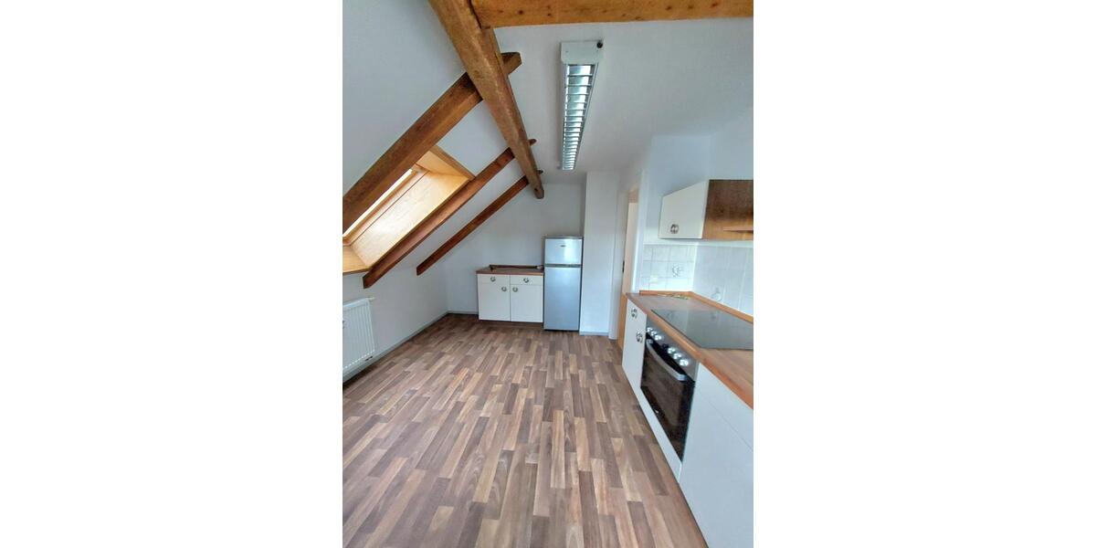 Dachgeschoßwohnung Großröhrsdorf - 3 Zimmer, 66 m&sup2;, 509&euro; | Angebot:25352422