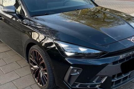 Cupra Leon 35.000 km 24.800 &euro; Viersen 41747