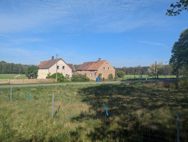 3-Seiten-Hof mit 1ha Land - Einfamilienhaus Hohendubrau OT Groß Saubernitz Groß Saubernitz | Angebot:26102669