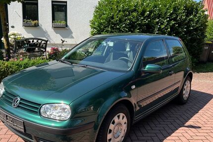 VW Golf 133.814 km 1.800 &euro; Auetal 31749
