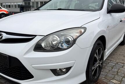 Hyundai i30 129.200 km 4.999 &euro; Berlin 12277