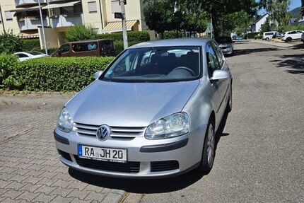 VW Golf 267.000 km 3.200 &euro; Gaggenau 76571