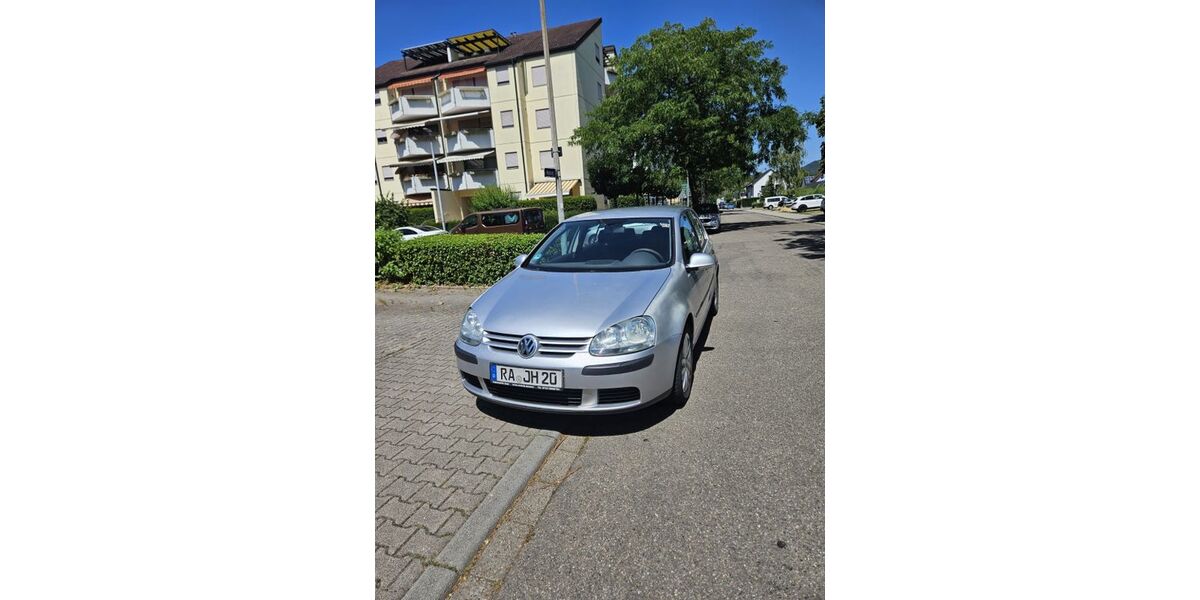 VW Golf 267.000 km 3.200 &euro; Gaggenau 76571