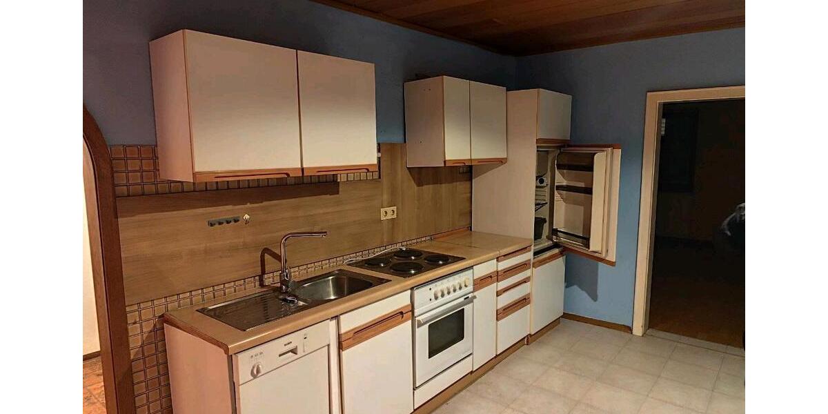 Etagenwohnung Selb - 3 Zimmer, 78 m&sup2;, 500&euro; | Angebot:26218034