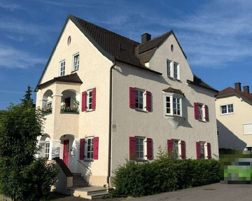 Haus zum Kaufen in Ergoldsbach 520.000 € 220 m²