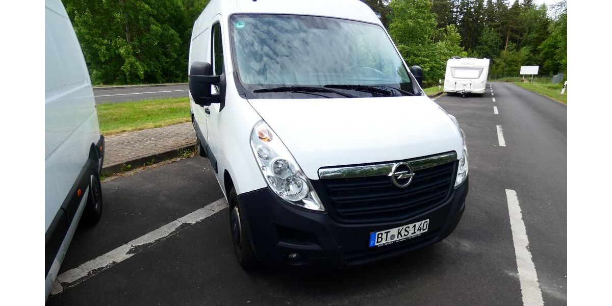 Opel Movano 164.000 km 10.600 &euro; Waldsassen 95652