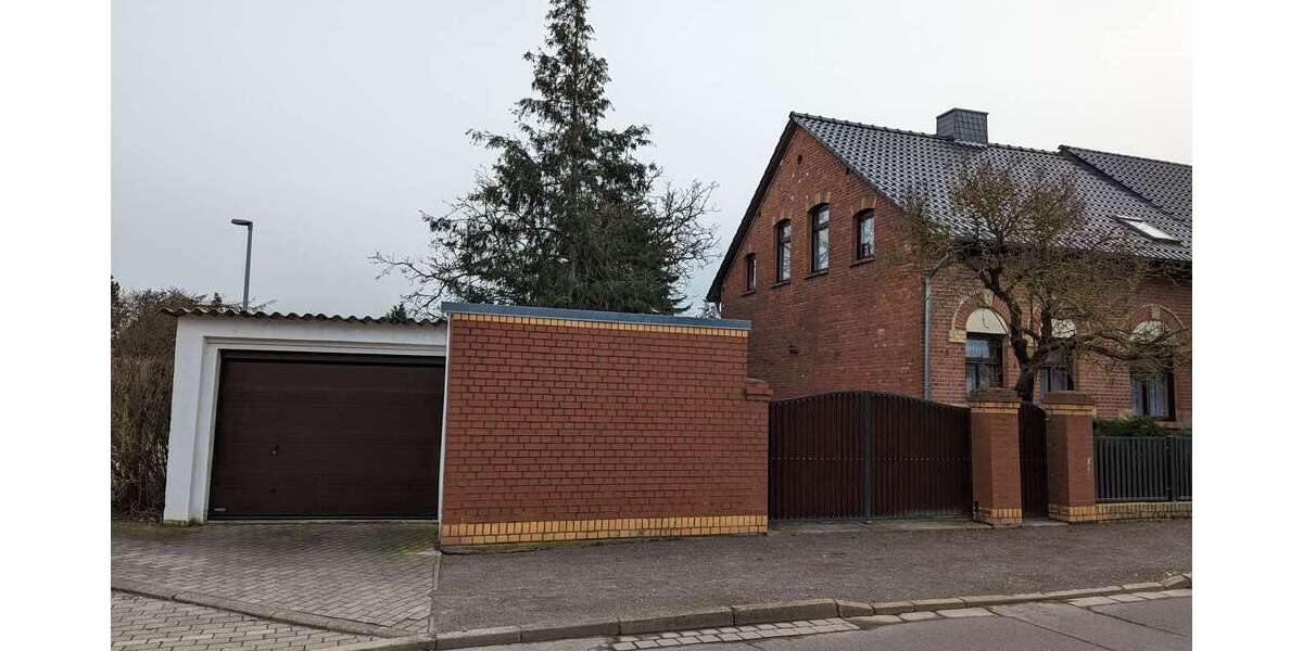 Einfamilienhaus Haldensleben - 6 Zimmer, 170 m&sup2;, 200.000&euro; | Angebot:25903270