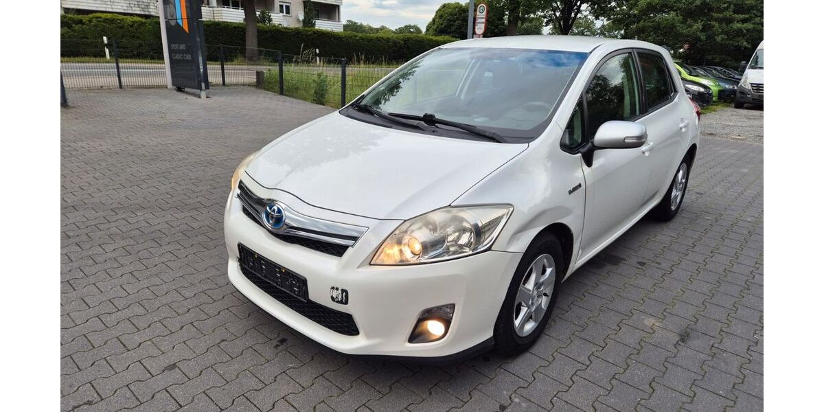 Toyota Auris 325.000 km 4.199 &euro; Osnabrück 49086