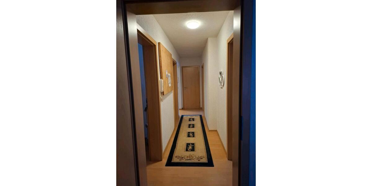 Etagenwohnung Nersingen - 5 Zimmer, 110 m&sup2;, 1.150&euro; | Angebot:24652010
