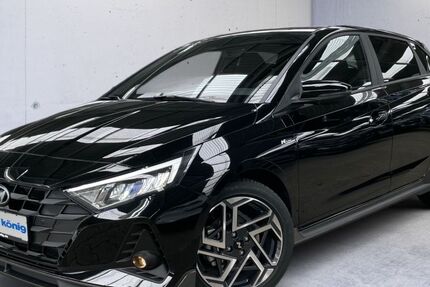 Hyundai i20 1.500 km 27.520 &euro; Freiburg im Breisgau 79108