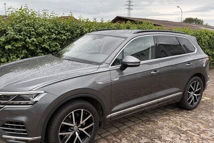 VW Touareg 96.000 km 38.300 &euro; Offenburg 77652