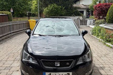 Seat Ibiza 98.000 km 10.500 &euro; München 81241