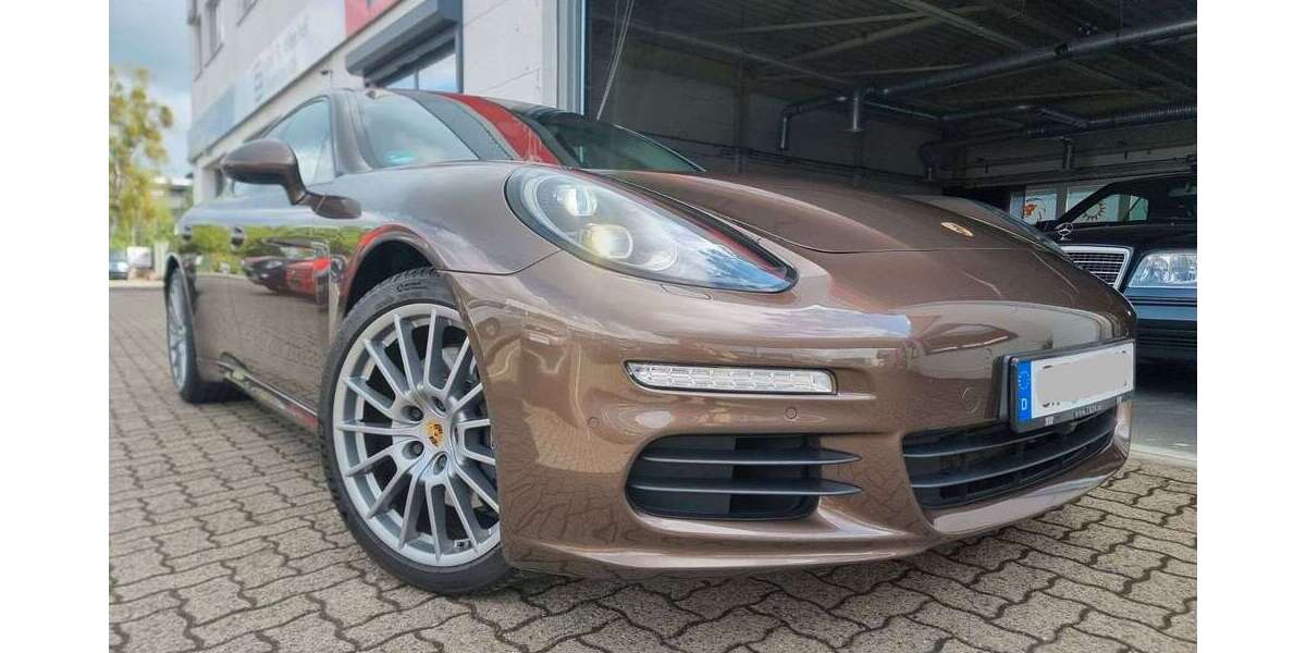 Porsche Panamera 119.850 km 29.495 &euro; Wolfsburg 38446