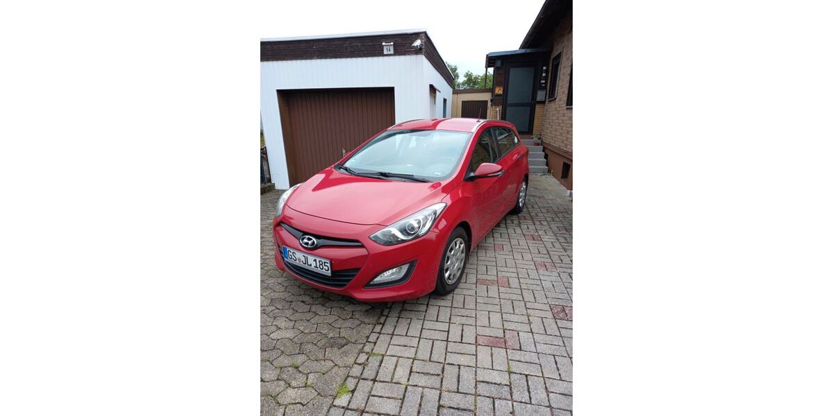 Hyundai i30 136.000 km 5.650 &euro; Goslar 38644
