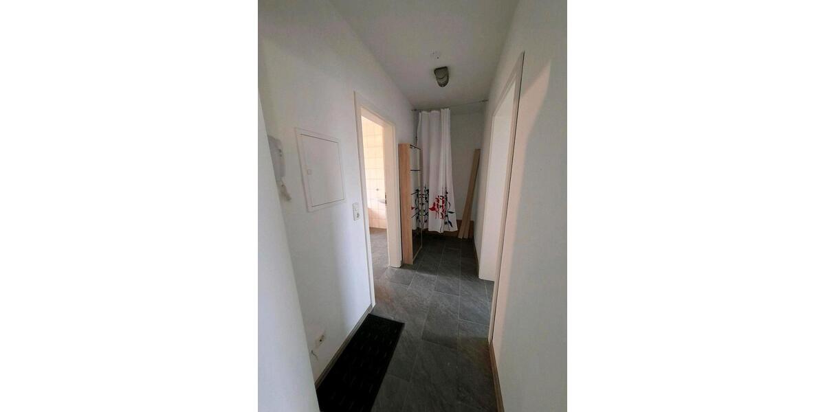 Etagenwohnung Gräfenhainichen - 2 Zimmer, 60 m&sup2;, 350&euro; | Angebot:25978526