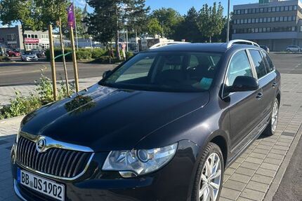 Skoda Superb 239.000 km 6.800 &euro; Sindelfingen 71063