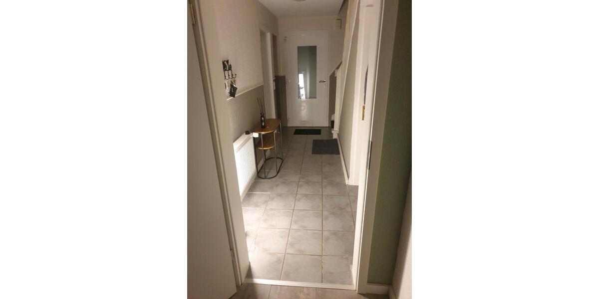 2 Zimmer-Wohnung unter Vermietung wg 2 zimmer