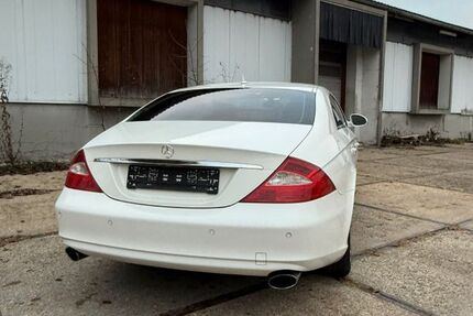 Mercedes-Benz CLS 350 198.000 km 9.990 &euro; Lenningen 73252