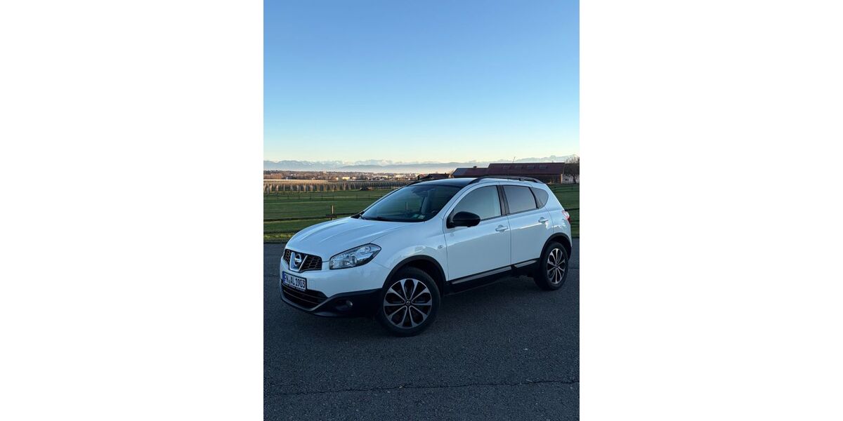 Nissan Qashqai 110.000 km 8.500 &euro; Friedrichshafen 88045