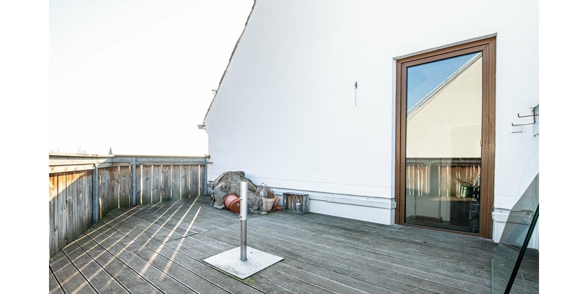 Großzügige Wohnung in zentraler Lage mit Wohlfühlbadmix - Etagenwohnung Cham | Angebot:24979592