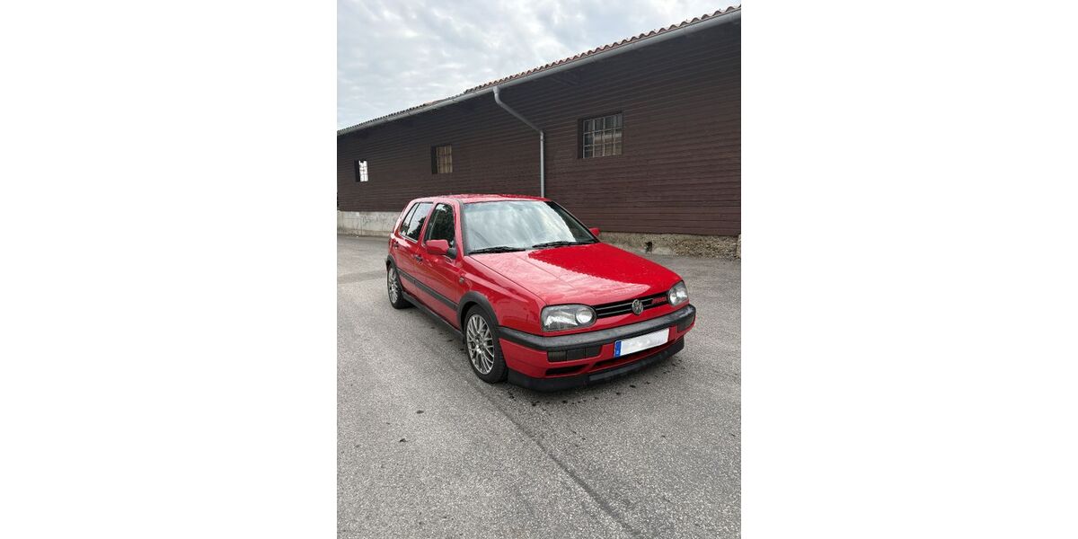 VW Golf 295.000 km 12.990 &euro; Trostberg 83308
