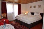 3*-Hotel im Schwarzwald 12 Zimmer, Restaurant, Betreiberwohnung - Gewerbeobjekt Feldberg Feldberg (Schwarzwald) | Angebot:26926266