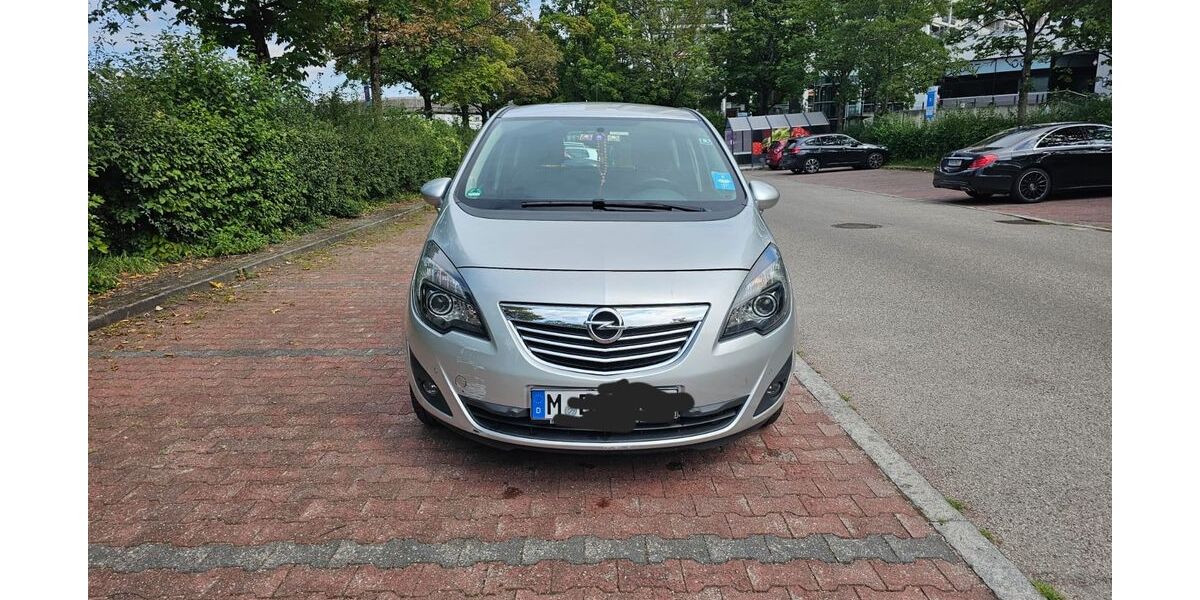 Opel Meriva 146.000 km 3.800 &euro; München 81375