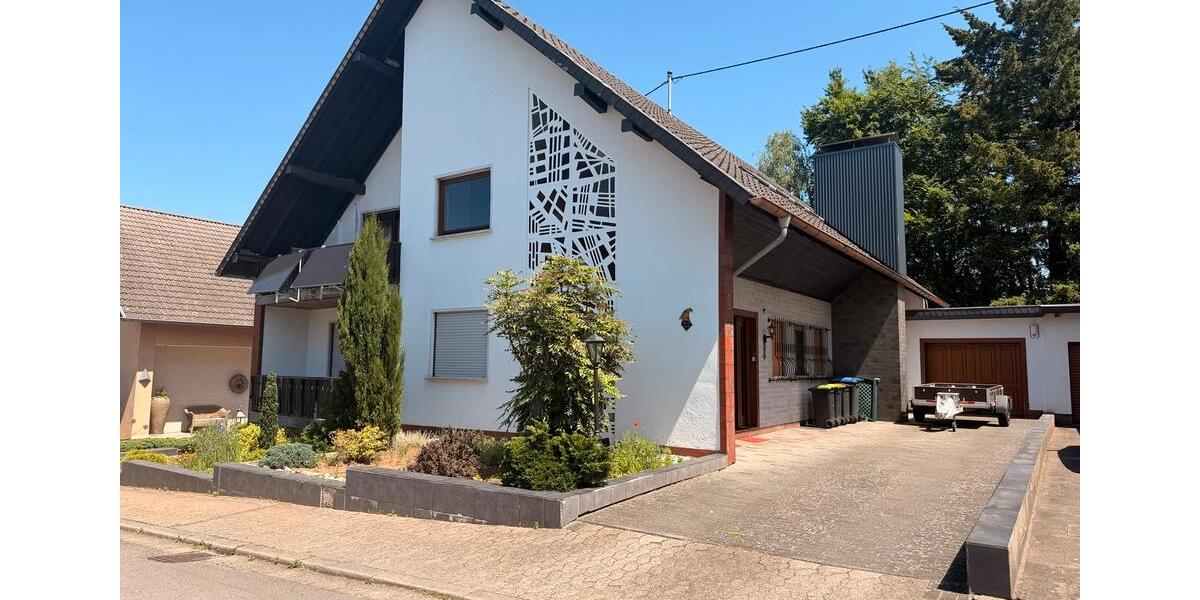 Mehrfamilienhaus, Wohnhaus Saarwellingen - 10 Zimmer, 275 m&sup2;, 493.000&euro; | Angebot:26806871