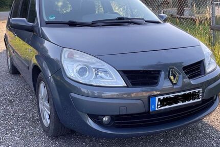 Renault Scenic 138.400 km 2.250 &euro; Unterneukirchen 84579