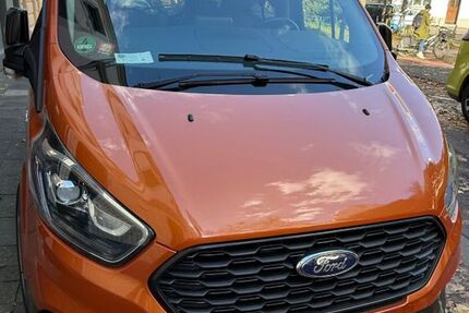 Ford Tourneo Custom 44.131 km 39.800 € Köln 50733